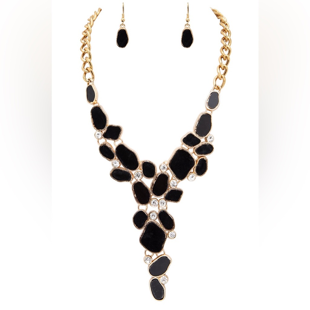 Semi-Precious Pebble Stone Statement Necklace